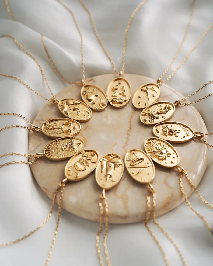 Necklaces WellDunn Scorpio Zodiac Necklace