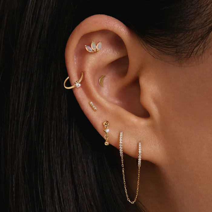 Aurelie Gi Earrings BLOOM Triple Opal Piercing Top Earring Aurelie Gi Earrings BLOOM Triple Opal Piercing Top Earring