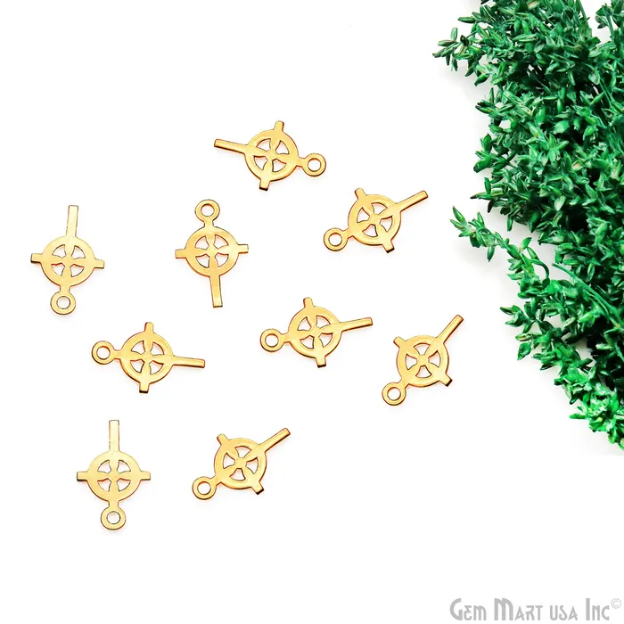 Charm Necklaces GemMartUSA Celtic Cross Shape Laser Finding Gold Plated 18x11mm Charm For Bracelets Pendants Charm Necklaces GemMartUSA Celtic Cross Shape Laser Finding Gold Plated 18x11mm Charm For Bracelets Pendants