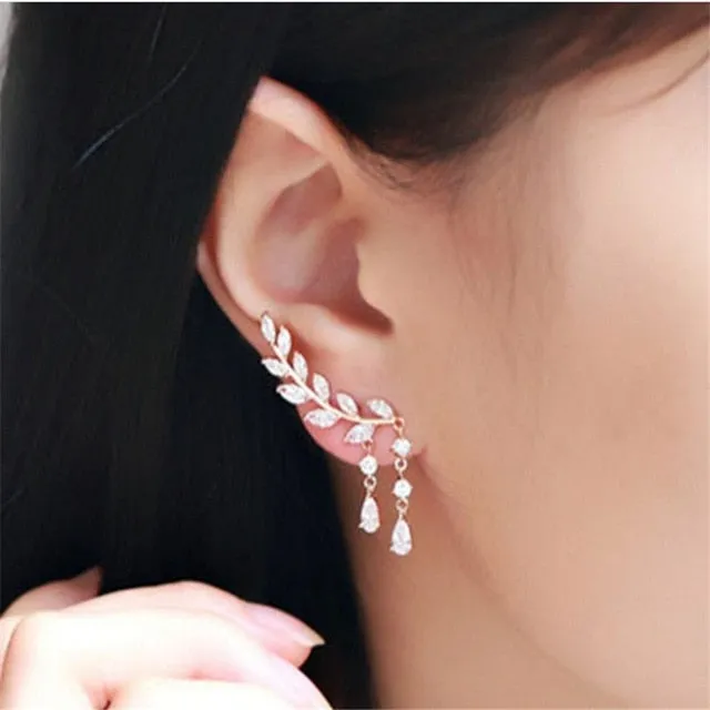 Earrings SWEET T 52 Simulated PearlCrystal Stud Earrings In Intricate Patterns for Women and Girls