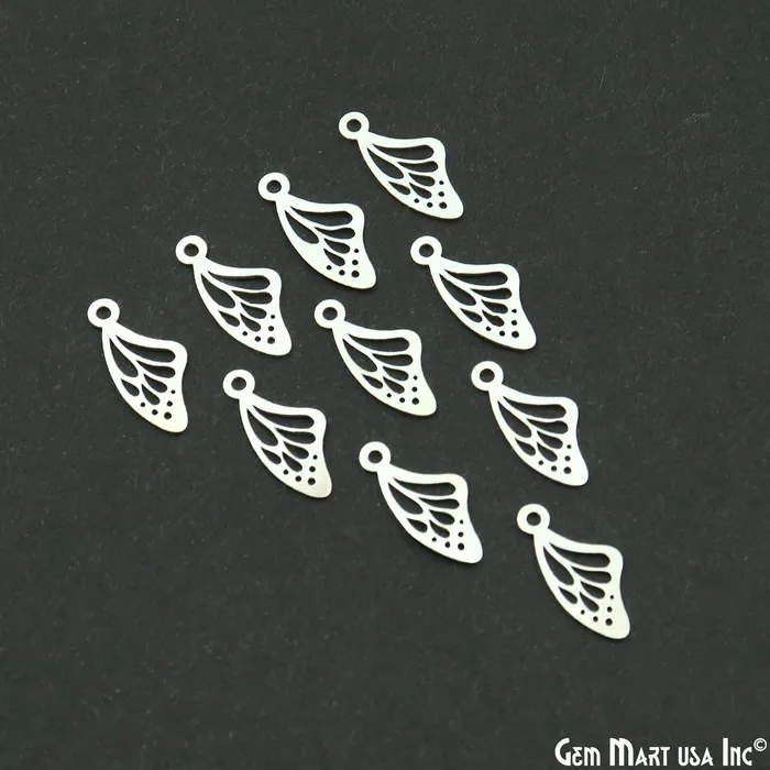 GemMartUSA Charm Necklaces Butterfly Wings Shape Laser Charm Silver Plated 21x980mm Finding Charm Connector GemMartUSA Charm Necklaces Butterfly Wings Shape Laser Charm Silver Plated 21x980mm Finding Charm Connector