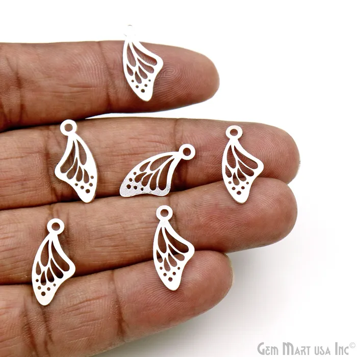 GemMartUSA Charm Necklaces Butterfly Wings Shape Laser Charm Silver Plated 21x980mm Finding Charm Connector GemMartUSA Charm Necklaces Butterfly Wings Shape Laser Charm Silver Plated 21x980mm Finding Charm Connector
